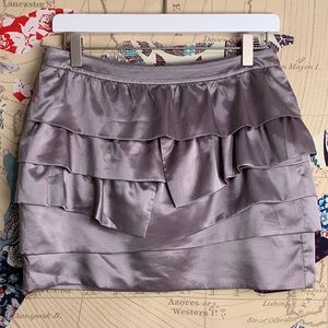 Tiered mini skirt grey taffeta